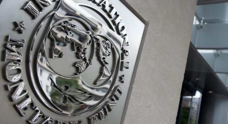 FMI anunció un aplazamiento de los pagos pendientes de Argentina