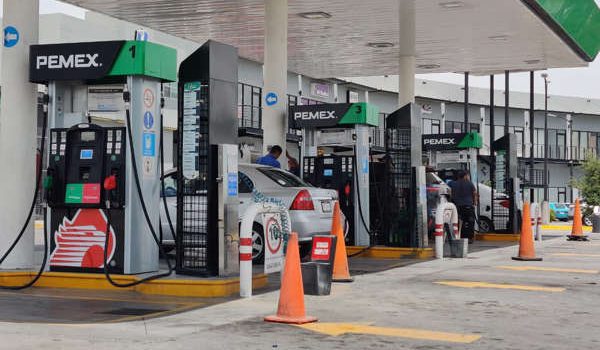 Sigue escasez de gasolina en área metropolitana de Monterrey