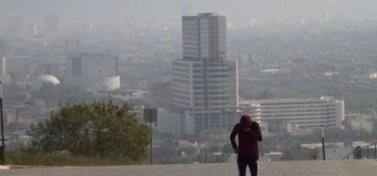 Reportan muy mala calidad del aire en Monterrey