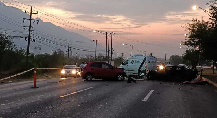 Fallecen 2 personas tras accidente en autopista Monterrey-Saltillo
