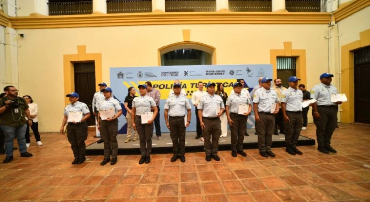 Policías Turísticos de Monterrey finalizan con éxito su primera capacitación