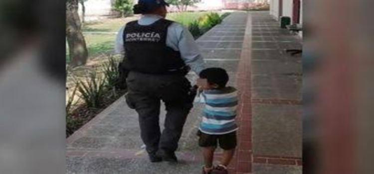 Hallan a niño de 3 años deambulado por calles de Monterrey