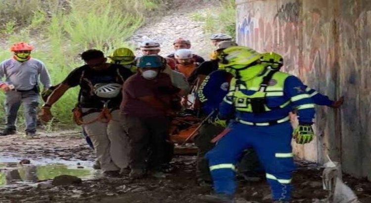 Hombre muere al caer 200 metros, trabajaba en empresa minera de Nuevo León