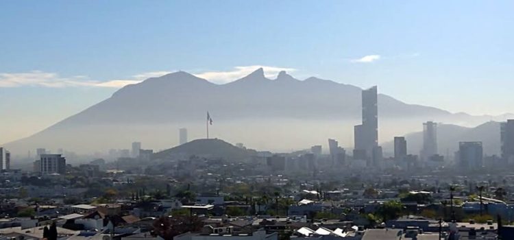 Reportan mala calidad del aire en Nuevo León