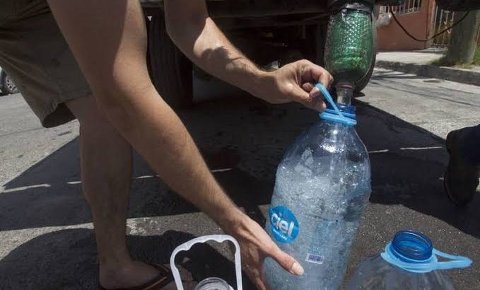 Agua y Drenaje Monterrey anuncia reducciones de agua por sequía extrema