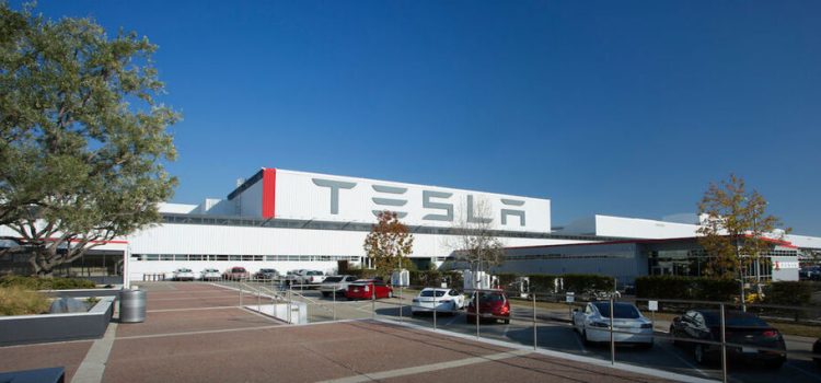 Nuevo León aprueba permisos de impacto ambiental para fábrica de Tesla