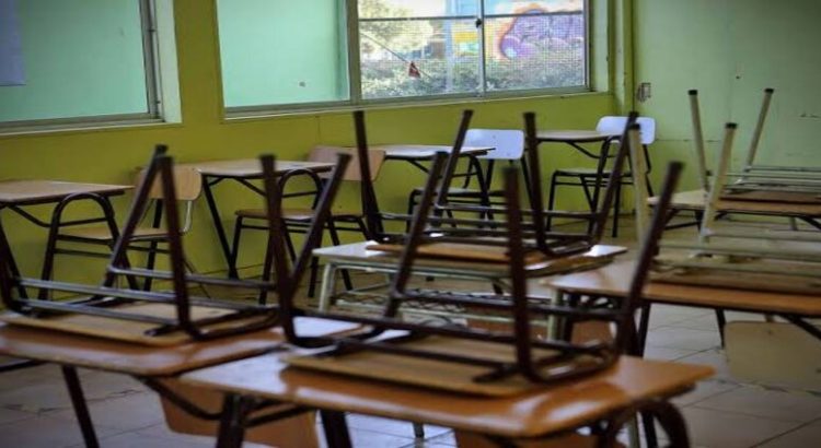 Nuevo León anuncia suspensión de clases por lluvias