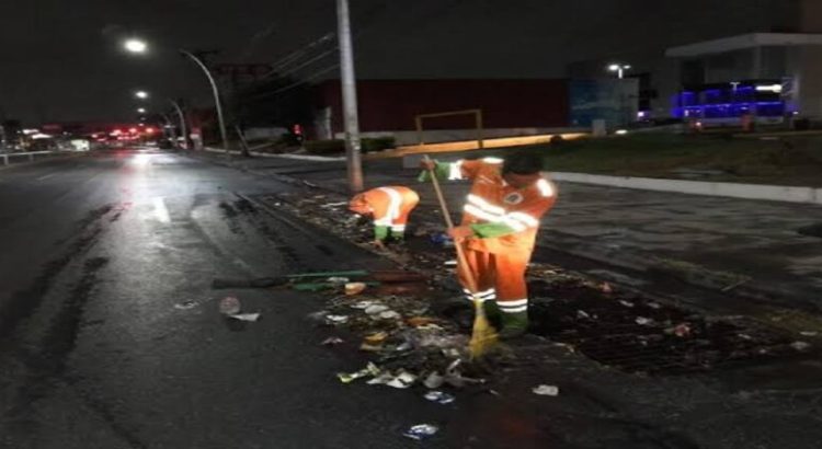 Mira lo que hallaron en el drenaje pluvial de Monterrey