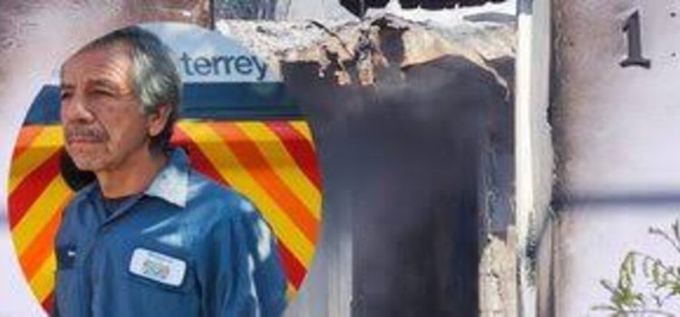 Hombre rescata niños de un incendio en vivienda en Monterrey