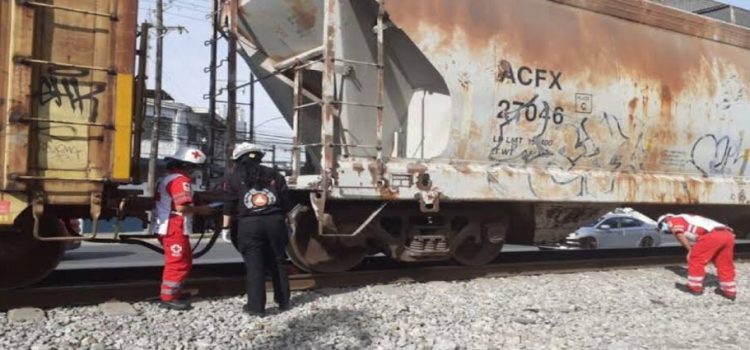 Hombre muere tras ser atropellado por tren en Monterrey