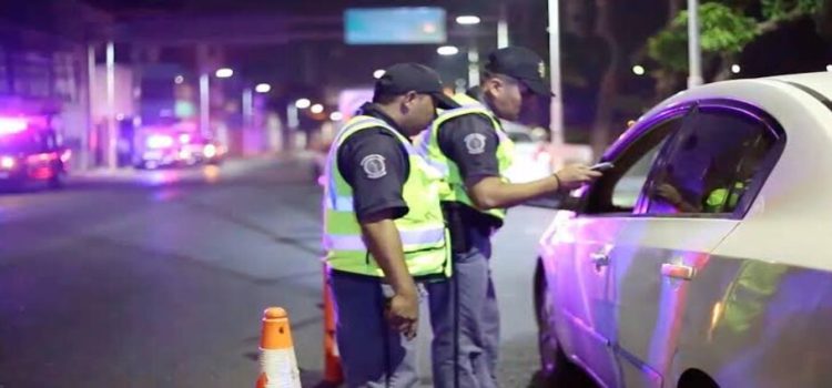 Precio de las multa por conducir en estado de ebriedad en Monterrey