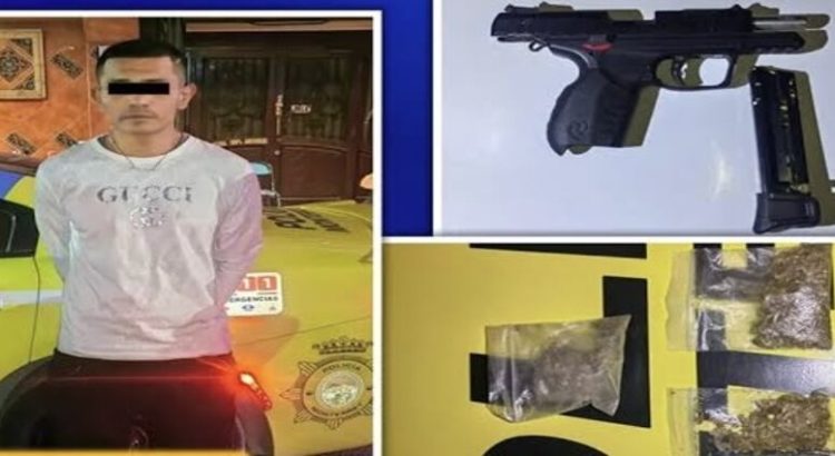 Capturan a motociclista con arma de fuego y droga en el Centro de Monterrey