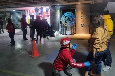 Elevador se desploma en hospital de Monterrey
