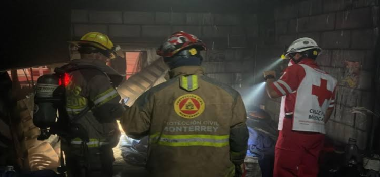 Muere madre salvando a sus dos hijos de un incendio en Monterrey