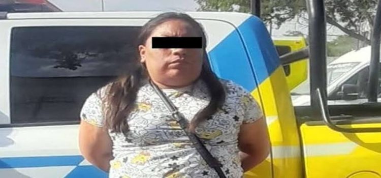 Detienen a mujer por robar casi 30 mil pesos en ropa de un negocio en Monterrey