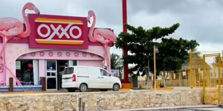 A este Oxxo puedes llegar… en lancha