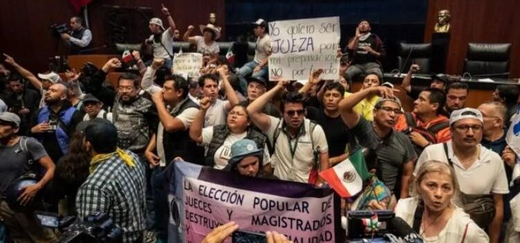 «La reforma va»: el Senado avala elección popular de jueces en medio de protestas