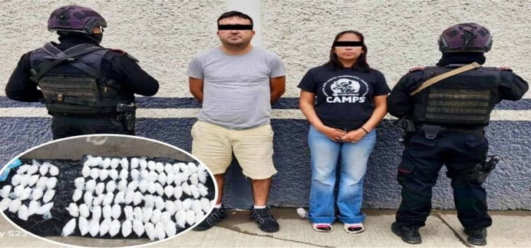 Detienen a pareja con 60 kilos de cristal en Monterrey